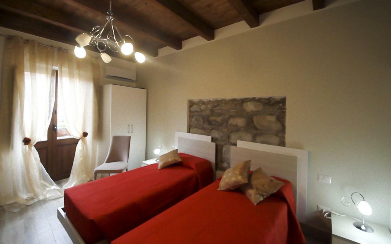 Casa Vacanze Camastra 圣斯特凡诺迪卡马斯特拉 外观 照片