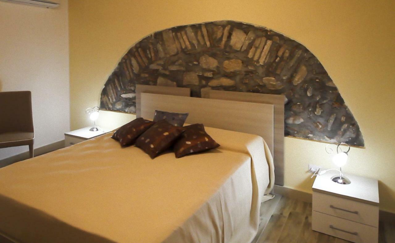 Casa Vacanze Camastra 圣斯特凡诺迪卡马斯特拉 外观 照片