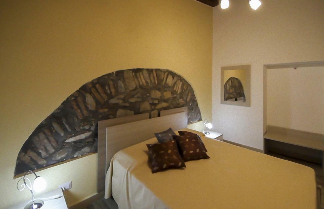 Casa Vacanze Camastra 圣斯特凡诺迪卡马斯特拉 外观 照片