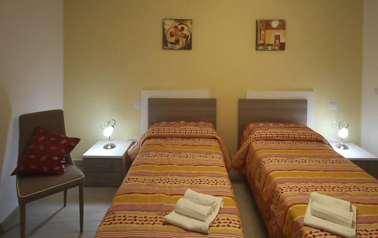 Casa Vacanze Camastra 圣斯特凡诺迪卡马斯特拉 外观 照片